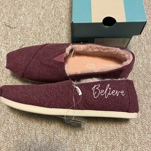 Toms Alpargata Burgundy sweater knit Believe flat shoes size 7.5 womens